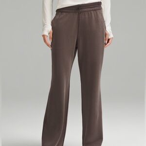 Lululemon Softstreme High-Rise Pant